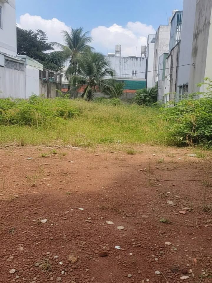 Đất nền Thạnh Lộc 268m² giá 9 tỷ - Sổ hồng chính chủ, nằm ngay mặt tiền!