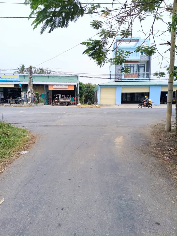 Đất nền Thị trấn Thủ Thừa 100m² giá chỉ từ 619 triệu - Đầu tư sinh lời ngay!