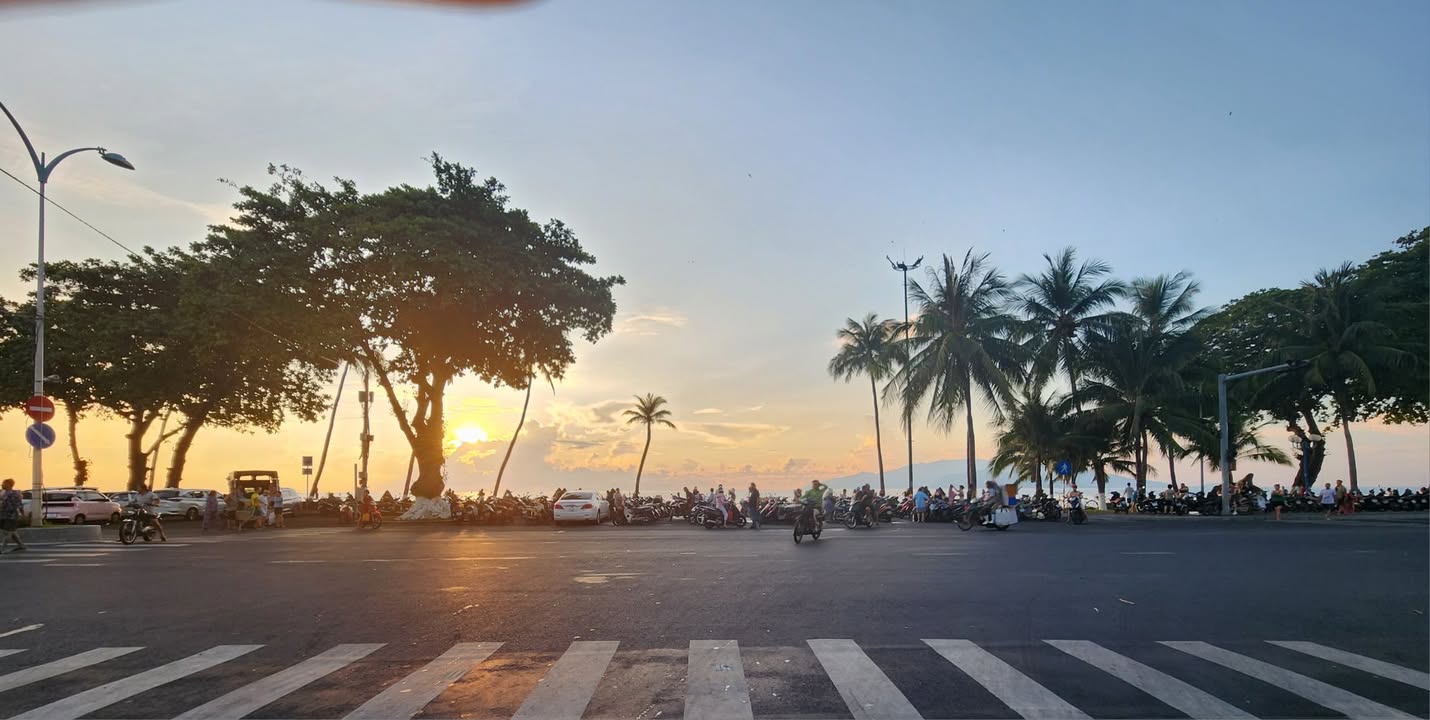 Đất mặt biển đường Phạm Văn Đồng, Vĩnh Lương 94.5m² giá 7.5 tỷ - Đầu tư sinh lời ngay!