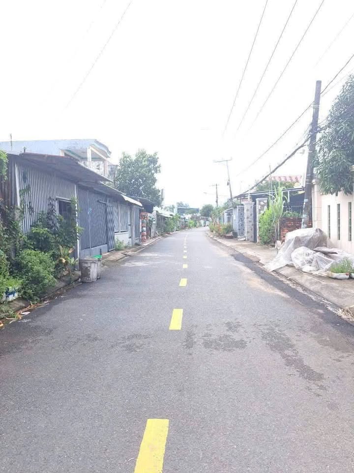 Đất nền Lê Thị Hồng Gấm, Bình Thủy, 100m² giá 1.49 tỷ - Cơ hội đầu tư hấp dẫn!