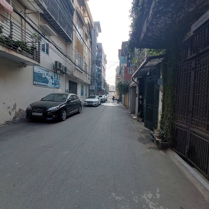 Nhà riêng Ngõ 6 Ngô Quyền, Quận Hà Đông, 175m² giá 9 tỷ - Thiết kế hiện đại, thang máy