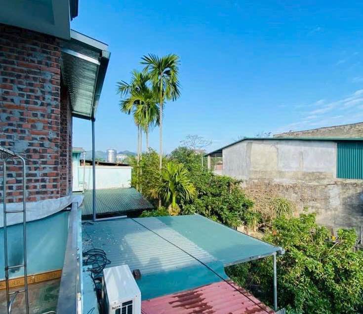 Nhà 2 tầng Phạm Văn Đồng, Tuyên Quang 83m² giá 2 tỷ - Sẵn sàng vào ở ngay!