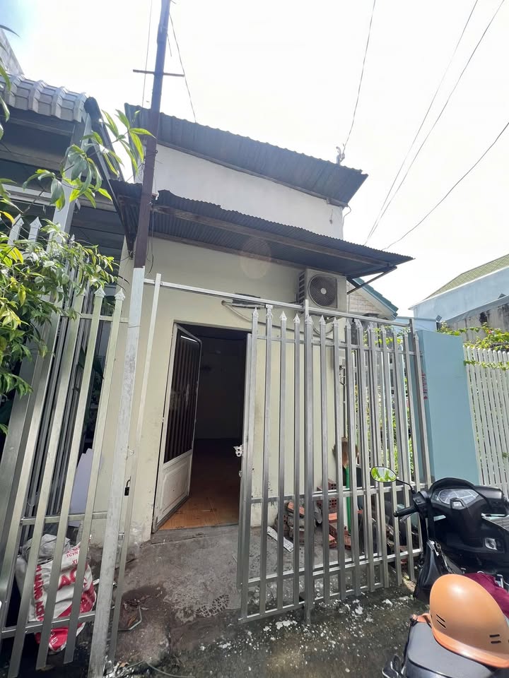 Nhà nguyên căn cho thuê tại Mỹ Long, 2.5 triệu - Nhà cấp 4, thương lượng tốt!