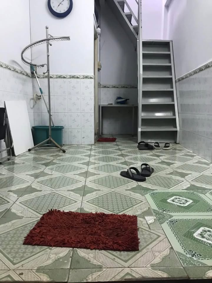 Nhà cho thuê 4 tầng Bà Hom, Quận 6, 80m² - Nhà mới đẹp, giá chỉ 4.6 triệu!