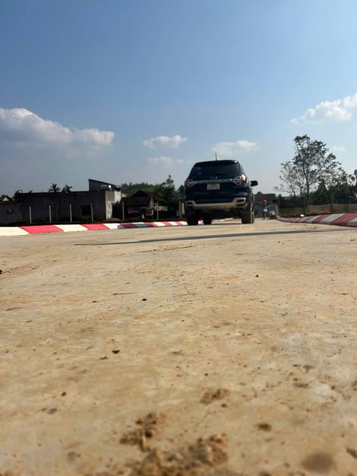 Đất nền mặt đường Hồ Chí Minh, Thanh Sơn, 100m² chỉ từ 400 triệu - Cơ hội đầu tư hấp dẫn!