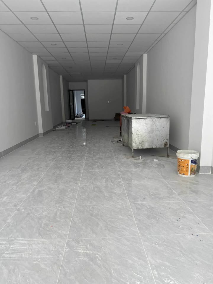 Cho thuê mặt bằng thương mại tại Thủ Khoa Huân, Tuyên Quang 80m² - Giá 10 triệu/tháng, thiết kế tự do!