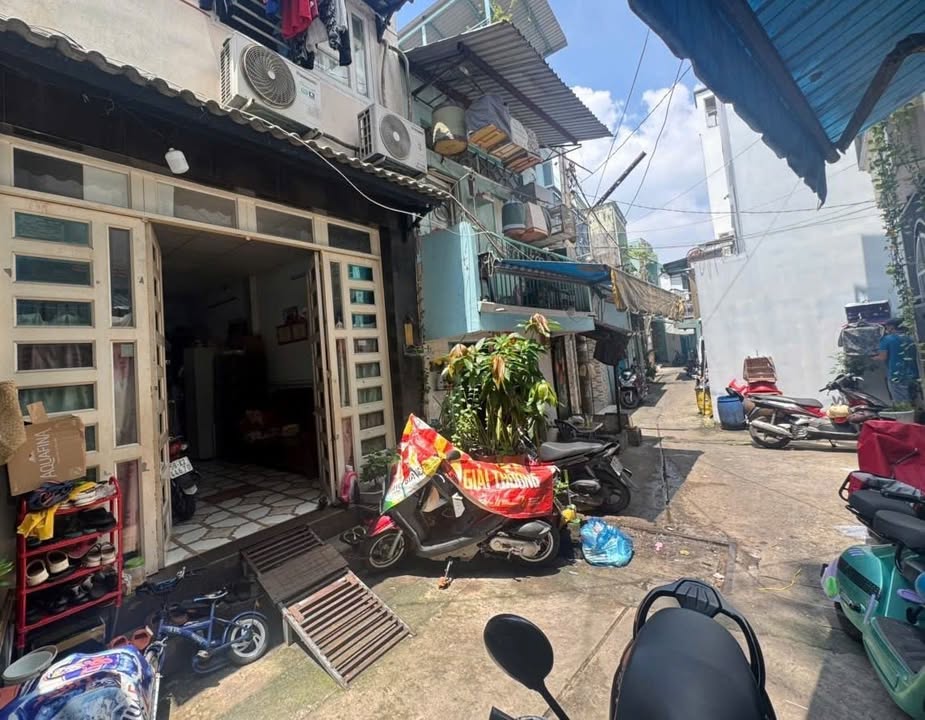 Căn hộ Chung cư Him Lam Quận 6 35.7m² giá 3.95 tỷ - Sổ hoàn công, sẵn sàng ở ngay!