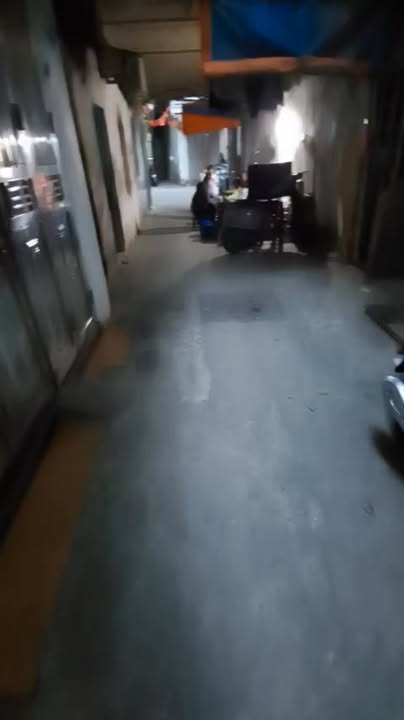 Nhà cho thuê nguyên căn ngõ 166 Đê Tô Hoàng 56m² giá 5,5 triệu - Gần Bách Khoa và Hồ Gươm!