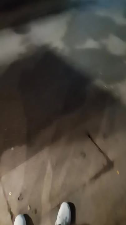 Nhà cho thuê nguyên căn phố 8-3, Phường Thanh Nhàn, 60m² - Mặt ngõ kinh doanh, ô tô đỗ cửa!