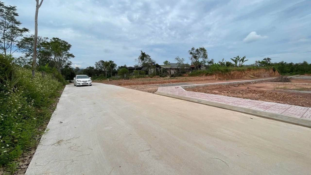 Đất nền thôn Vĩnh Cát, xã Toàn Lưu, 154m² giá 1.5 tỷ - Đường rộng 6m, gần KCN