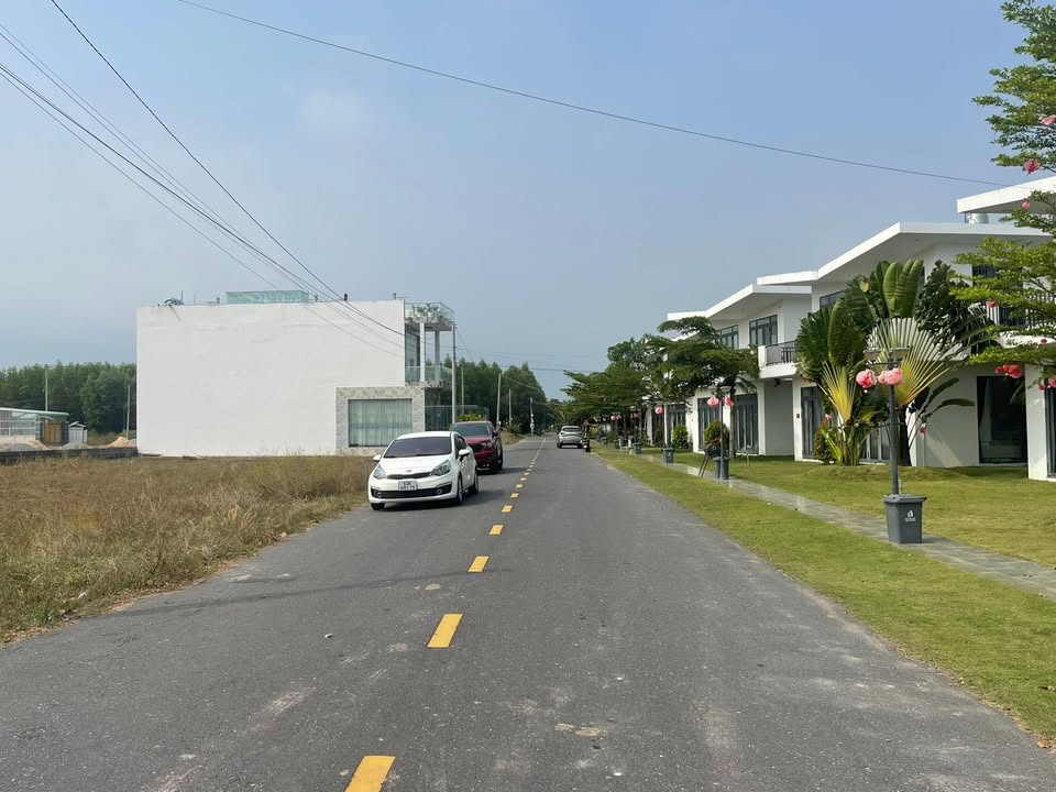 Đất nền Phước Hải 177m² giá 1.8 tỷ - 2 mặt tiền đường nhựa, cơ hội đầu tư tuyệt vời!