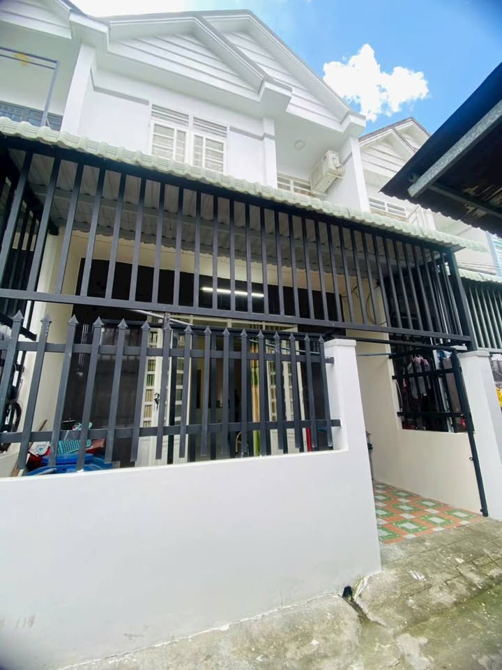 Nhà phố Tân Kim, Cần Giuộc 77m² giá 1.95 tỷ - Pháp lý sổ hồng riêng