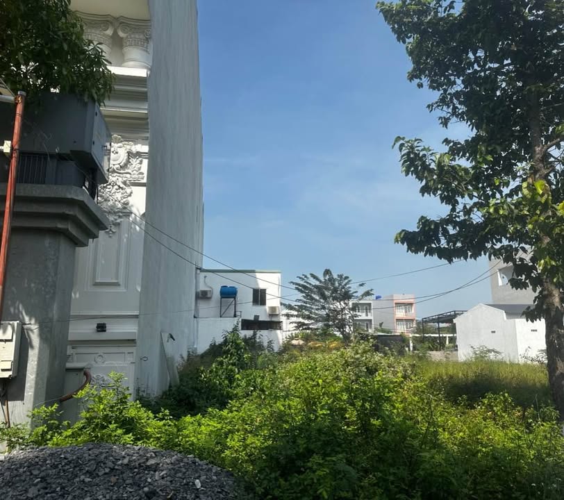 Đất nền Bến Lức 144m² giá 2.9 tỷ - Đầu tư sinh lời tại khu dân cư phát triển!