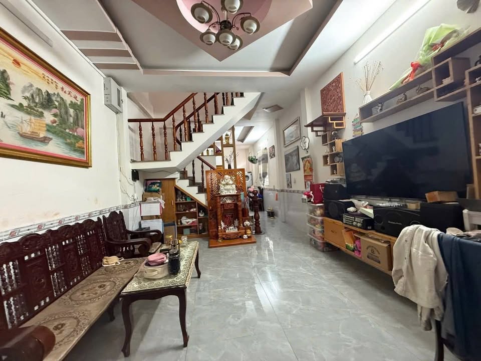 Nhà mặt tiền đường Thới Tam Thôn 9, Hóc Môn 150m² giá 8.9 tỷ - Cơ hội đầu tư sinh lời!