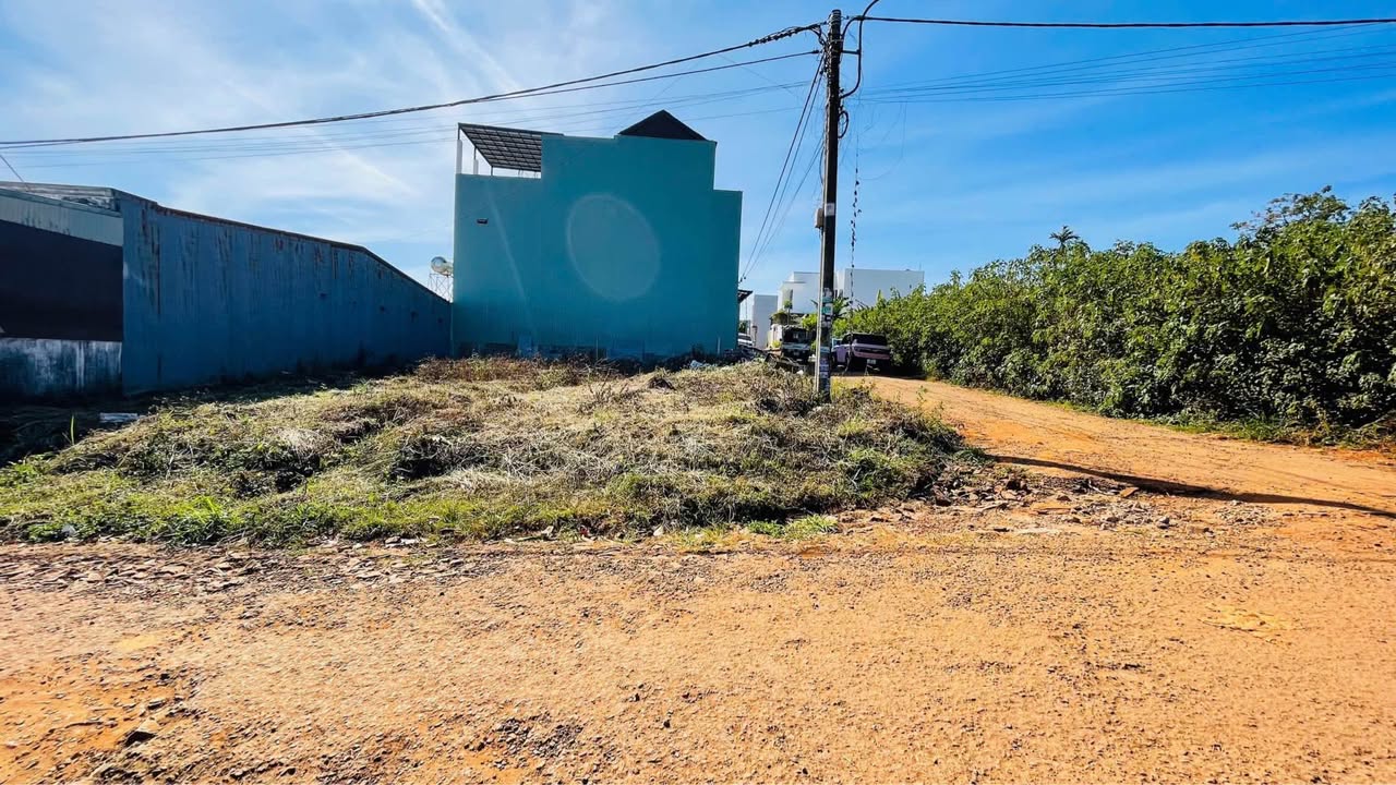 Lô đất góc 2 mặt tiền Út Tịch, 90m² chỉ 1.95 tỷ - Đối diện công viên Nguyễn Văn Linh!