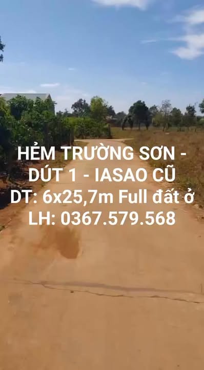 Đất ở Hẻm Trường Sơn, Xã Ia Hrung 1570m² giá chỉ 3xx triệu - Cơ hội đầu tư sinh lời!