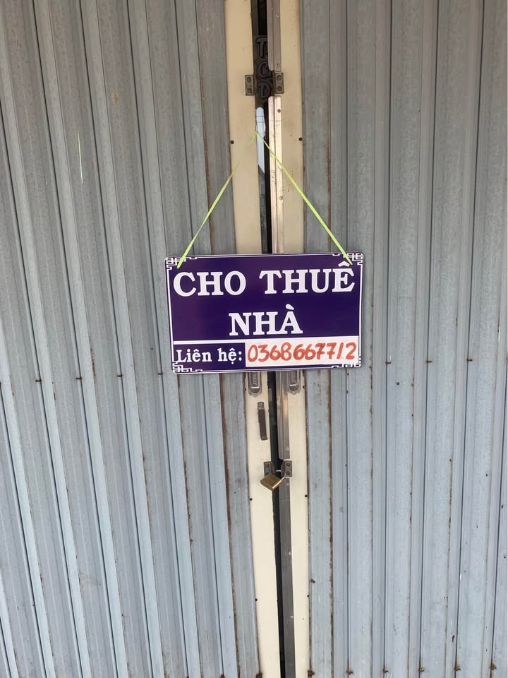 Cho thuê mặt bằng tại đường 30/4, phường Tân Ninh - Đường lớn, đông đúc