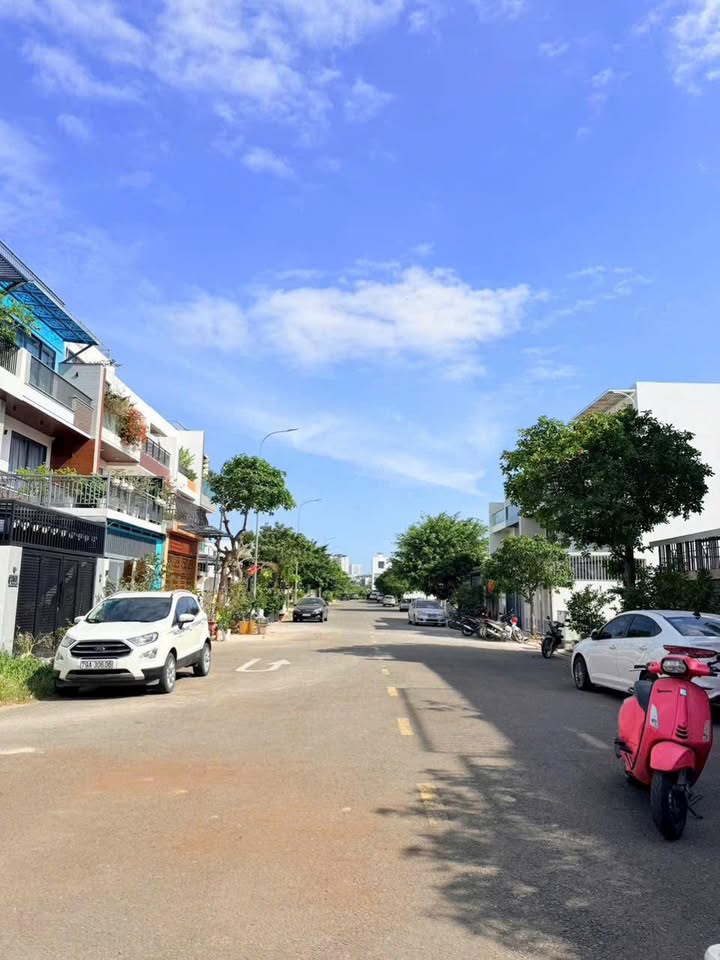 Đất nền Mỹ Gia Gói 7 Diên Khánh 100m² giá 4.85 tỷ - Đầu tư sinh lời ngay!