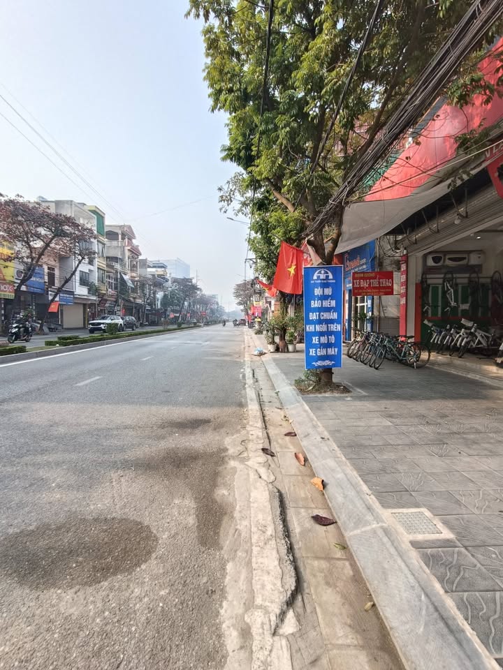 Nhà mặt đường Trường Chinh, Phủ Lý 75m² giá 9.3 tỷ - Vị trí đắc địa cho kinh doanh!