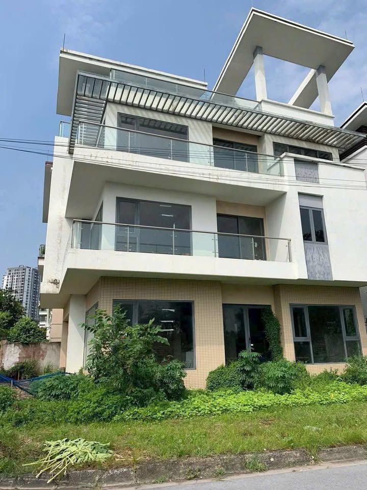 Biệt thự góc Water Font Vin Marina 200m² giá 23 tỷ - View sông tuyệt đẹp!