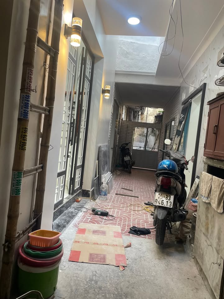 Nhà phố ngõ 58 Cát Cụt, Hải Phòng 90m² giá 2.39 tỷ - Chính chủ, sẵn sàng vào ở!