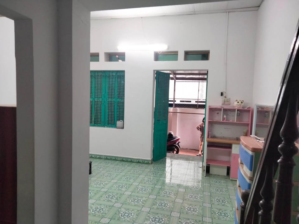 Nhà cấp 4 Tổ 2 Quyết Thắng Sơn La 223m² giá 1.25 tỷ - Gần trường tiểu học Trần Quốc Toản!