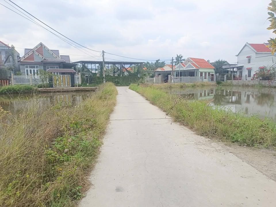 Đất nền xã Ninh Bình, Thị xã Ninh Hòa 100m² giá 400 triệu - Đầu tư sinh lời hấp dẫn!