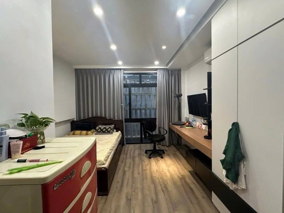 Nhà 5 tầng Vạn Kiếp, Quận Hai Bà Trưng, 32m² giá 8.6 tỷ - Chính chủ, sổ đỏ