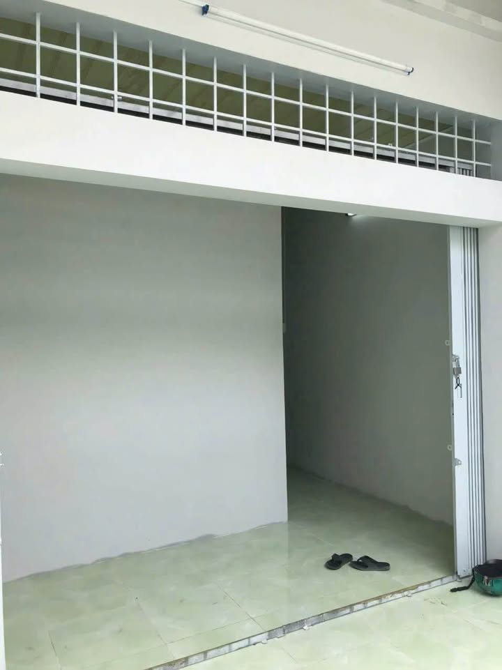 Nhà bán hẻm 4m Chiến Lược, Bình Tân 56m² giá 4.35 tỷ - Nhà đẹp, thoáng mát!