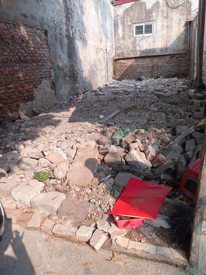 Nhà riêng Yên Viên, Gia Lâm 45m² giá 3 tỷ - Khu an ninh tốt, dân trí cao!