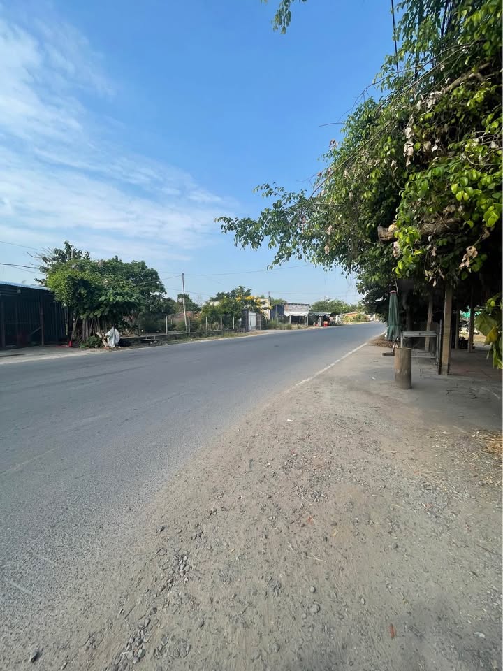 Bán đất Cây Da, Hiệp Thạnh 85m² chỉ 300 triệu - Đầu tư sinh lời ngay!