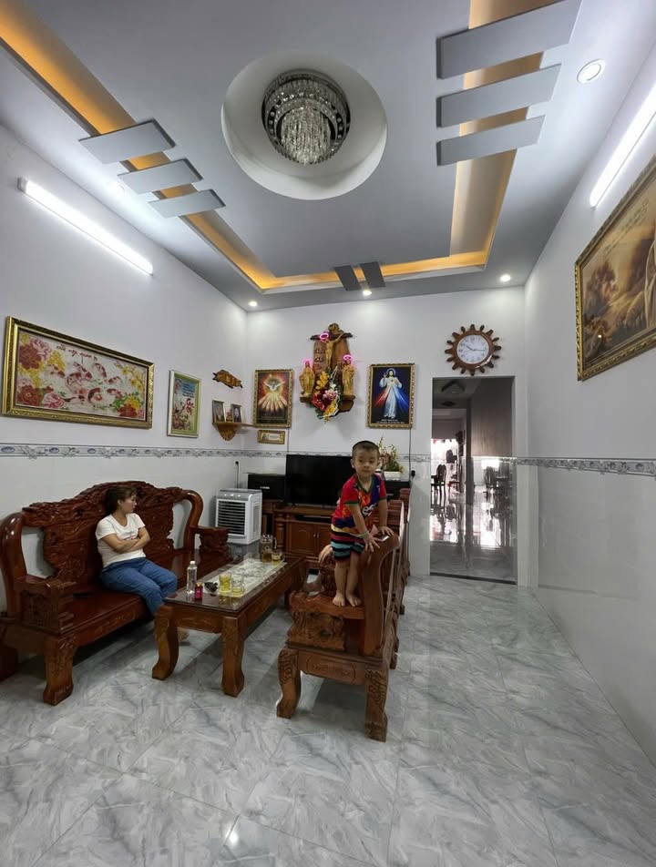 Nhà bán Phường Tân Hòa, Biên Hòa, Đồng Nai 102m² giá 1.7 tỷ - Chính chủ, sẵn sàng vào ở!