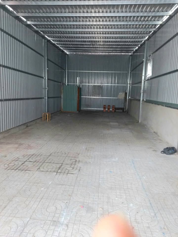 Kho cho thuê tại Thạnh Xuân, Quận 12, 88m² giá chỉ 5 triệu - Cơ hội tuyệt vời cho kinh doanh!