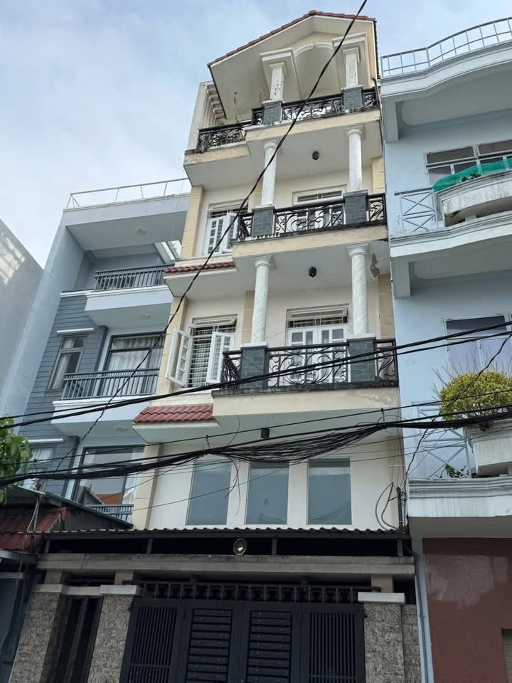 Nhà cho thuê tại Phường 6 Gò Vấp 95m² giá 28 triệu - Khu vực VIP Lê Đức Thọ!