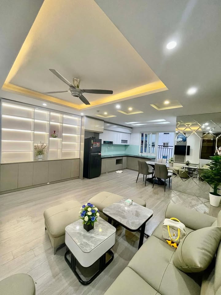 Căn hộ B1.4 Thanh Hà 76m² giá 3.xxx tỷ - Full nội thất, sẵn ở ngay!