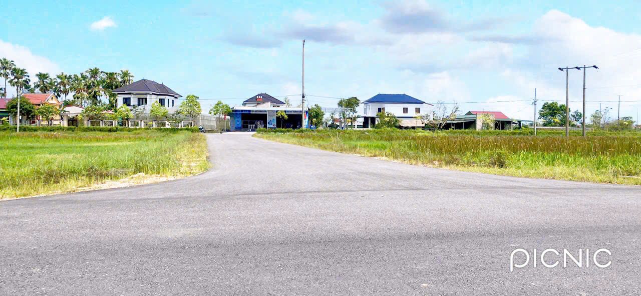 Đất nền Liên Hương Thạch Đài 242m² giá 4.5 tỷ - Tiềm năng tăng giá cao!