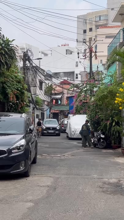 Nhà 3 tầng hẻm 12m Nguyễn Văn Trỗi, Phú Nhuận 56m² chỉ 11 tỷ - Sẵn sàng vào ở!