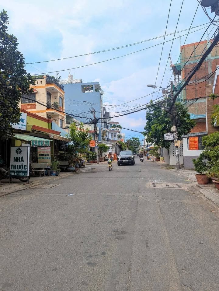 Nhà mặt tiền đường số 28, Gò Vấp, 77m² - Kinh doanh sầm uất, bớt lộc!