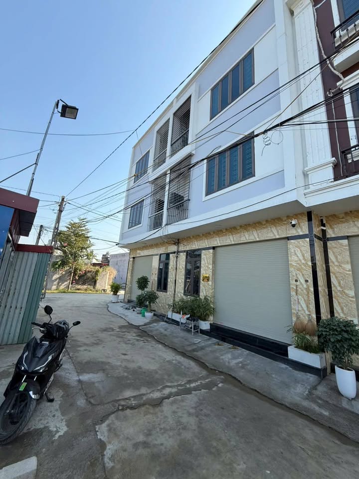 Nhà 3 tầng đẹp tại Phùng Thị Trinh, Hải Phòng 45m² giá 2 tỷ - Chính chủ bán gấp!