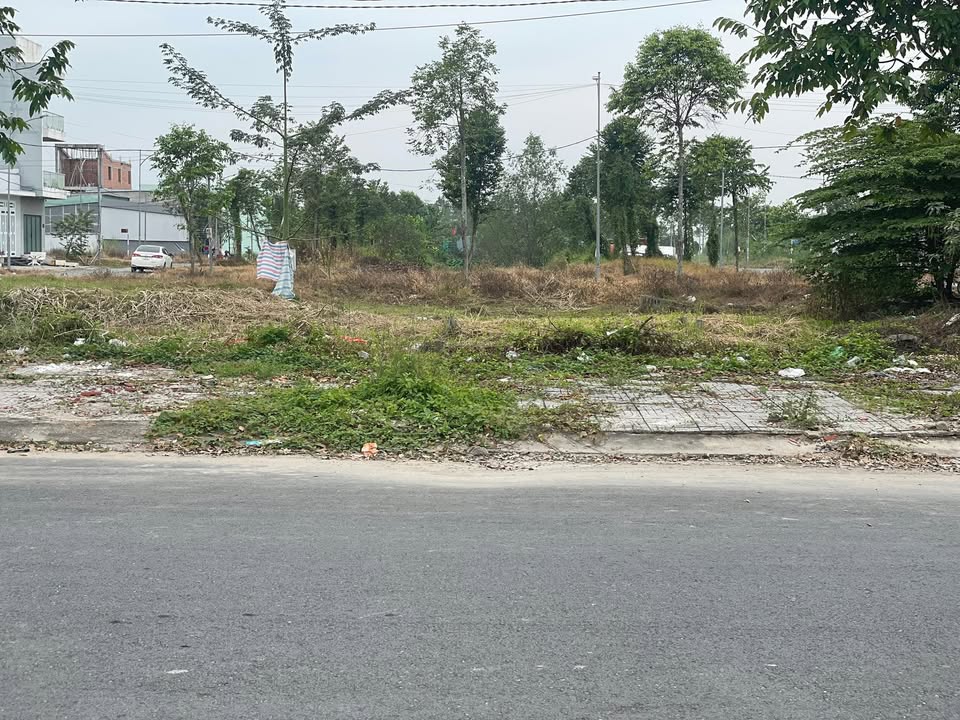 Đất nền Hồng Loan 6A, Cái Răng 70m² giá 2.25 tỷ - Hướng Đông Bắc thoáng mát