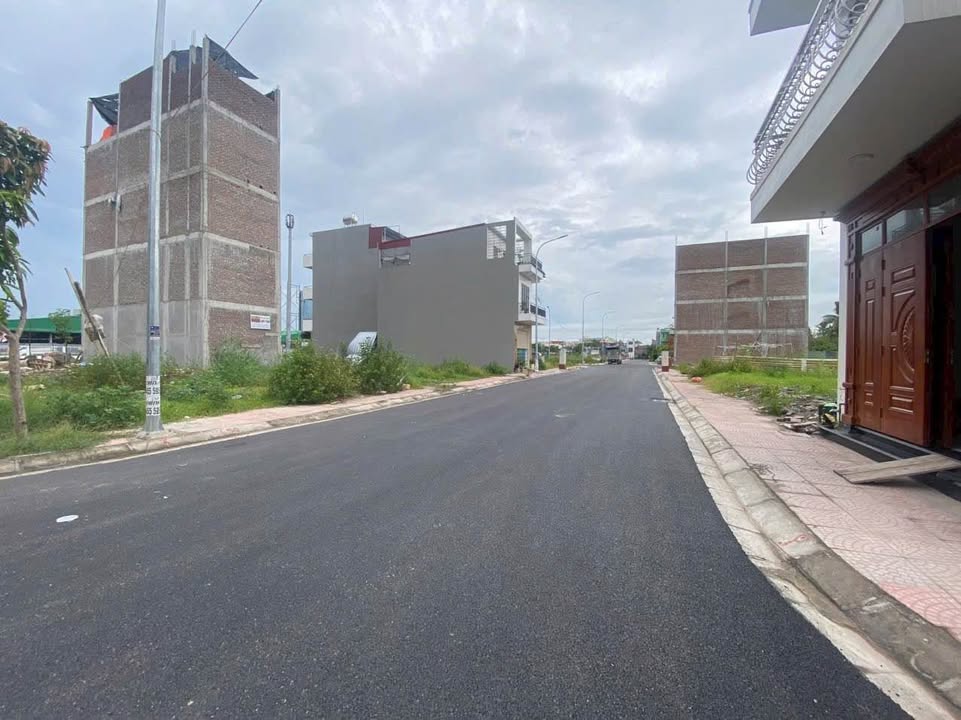 Bán đất Đống Chuối, Hùng Vương, Hải Phòng 90m² - Sổ đỏ chính chủ, giá tốt!