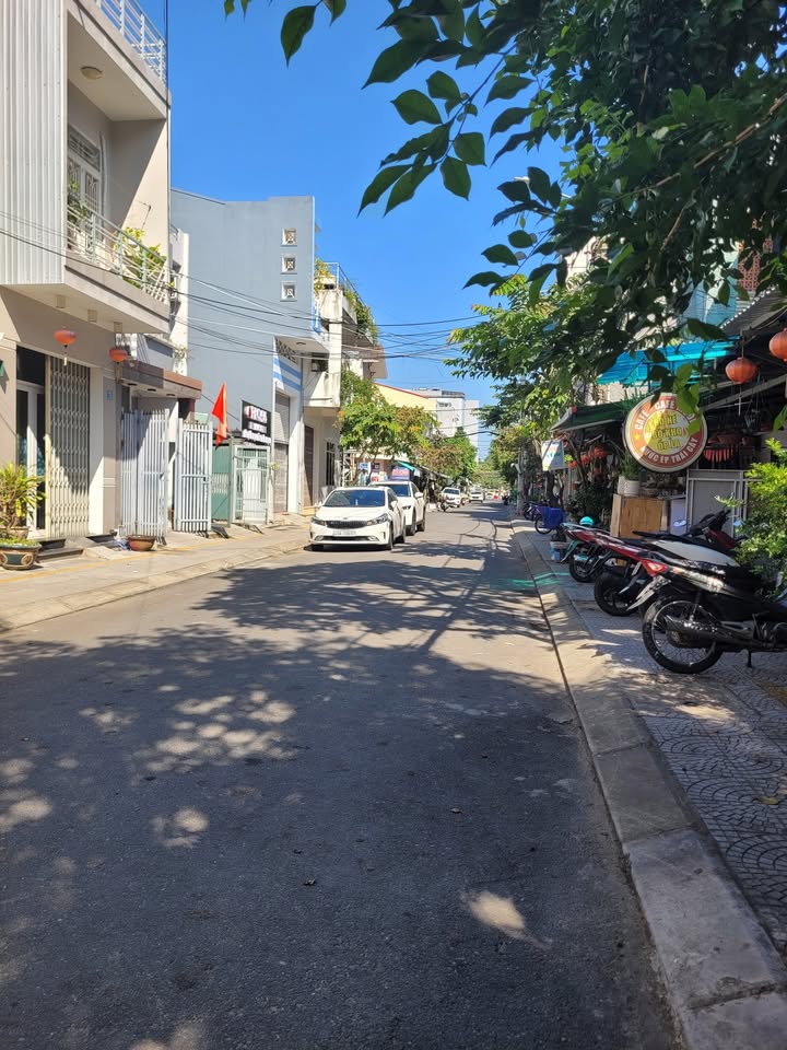 Bán nhà góc 2 mặt tiền tại Đà Nẵng, 125m², giá thỏa thuận - Đầu tư sinh lời ngay!