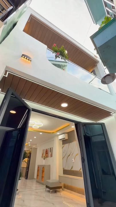 Nhà 3 tầng Phan Văn Trị, Bình Thạnh 50m² giá chỉ 14 triệu/m² - Nhà mới vào ở ngay!