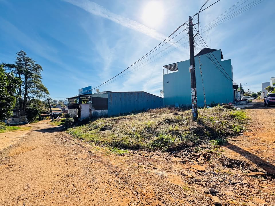 Đất nền góc 2 mặt tiền Nguyễn Văn Linh, 90m² giá 1.95 tỷ - Cơ hội đầu tư tuyệt vời!