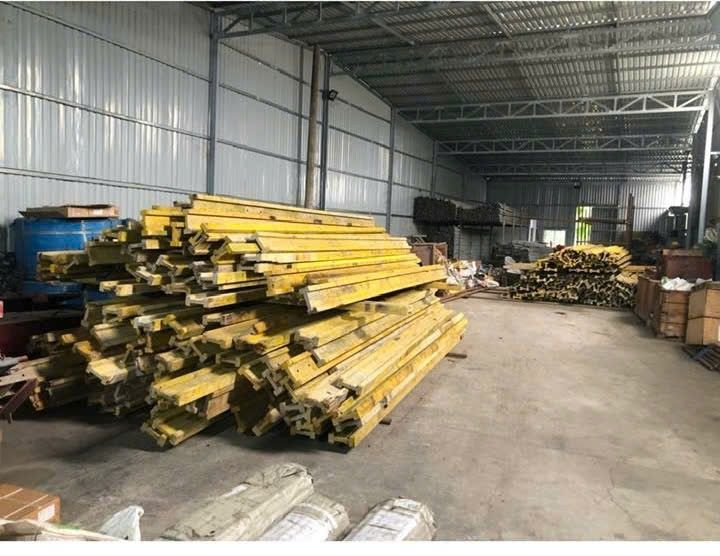 Kho cho thuê mặt tiền Bùi Hữu Nghĩa, Biên Hòa 400m² - Phù hợp cho sản xuất nhẹ