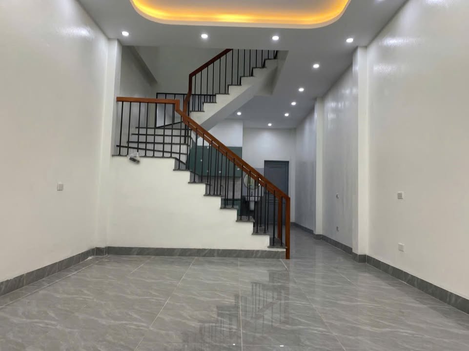 Nhà 3 tầng Ngõ 488 Nguyễn Công Trứ, 47m² giá nhỉnh 4 tỷ - Chính chủ bán gấp!