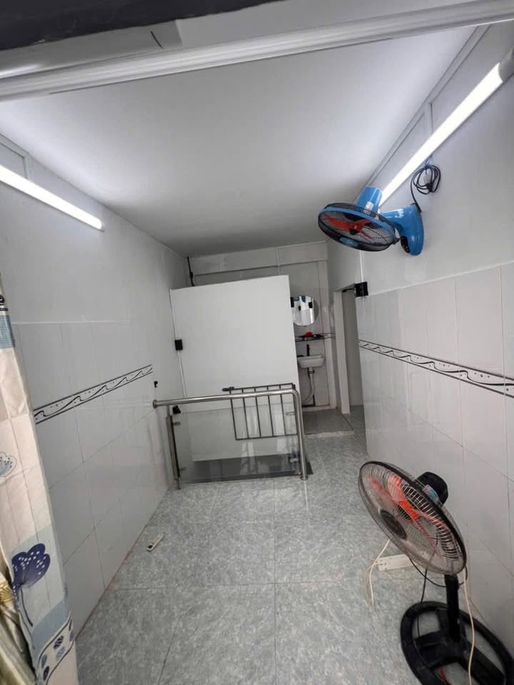 Nhà bán hẻm 2/ Đường Tô Hiến Thành, Quận 10 - 12m² giá 1.6 tỷ - Diện tích lý tưởng cho gia đình nhỏ!