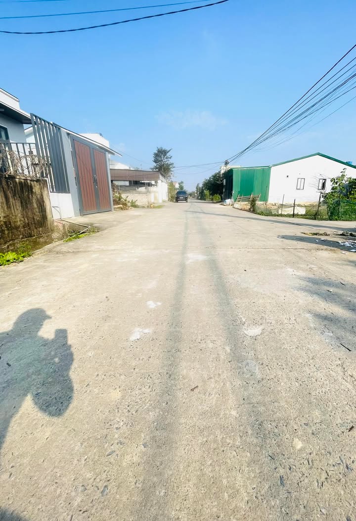 Đất nền Khối 8 Thị trấn Hưng Nguyên 98m² giá 2 tỷ - Đầu tư sinh lời ngay!