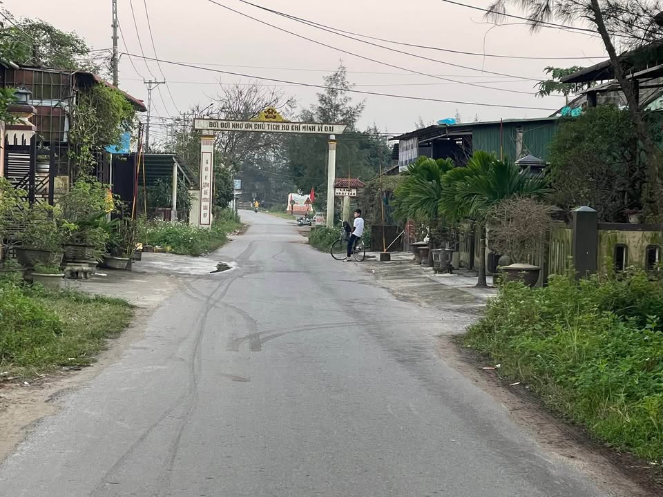 Nhà riêng xã Triệu Thành 240m² giá 1.1 tỷ - Cách bãi tắm chỉ vài trăm mét!