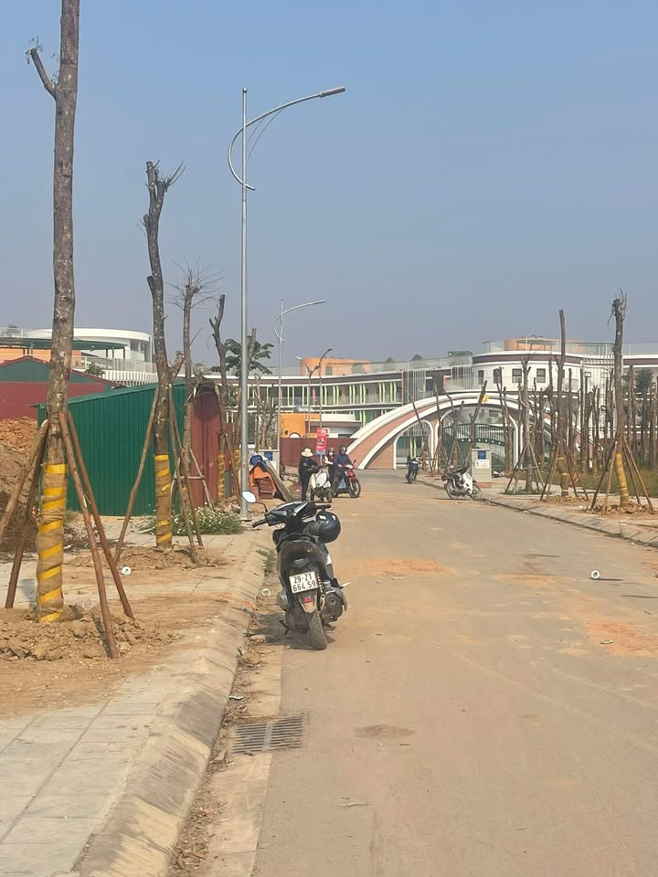 Đất tái định cư Văn Khê 80m² giá 8XX triệu - Tiềm năng đầu tư hấp dẫn!